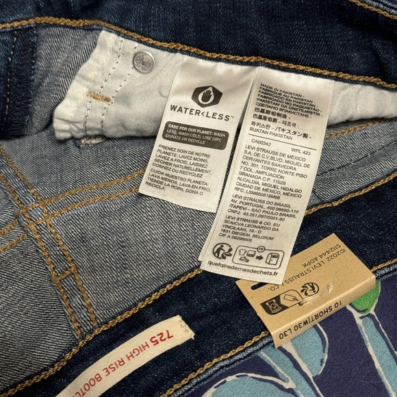 *HP Levi's 725 High Rise Classic Stretch Bootcut Jeans Size 10 Short  W30 L30 - Picture 9 of 11